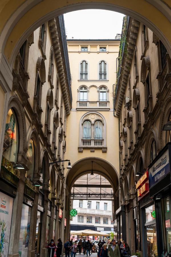 Easyhomes Duomo View Milano Exteriör bild